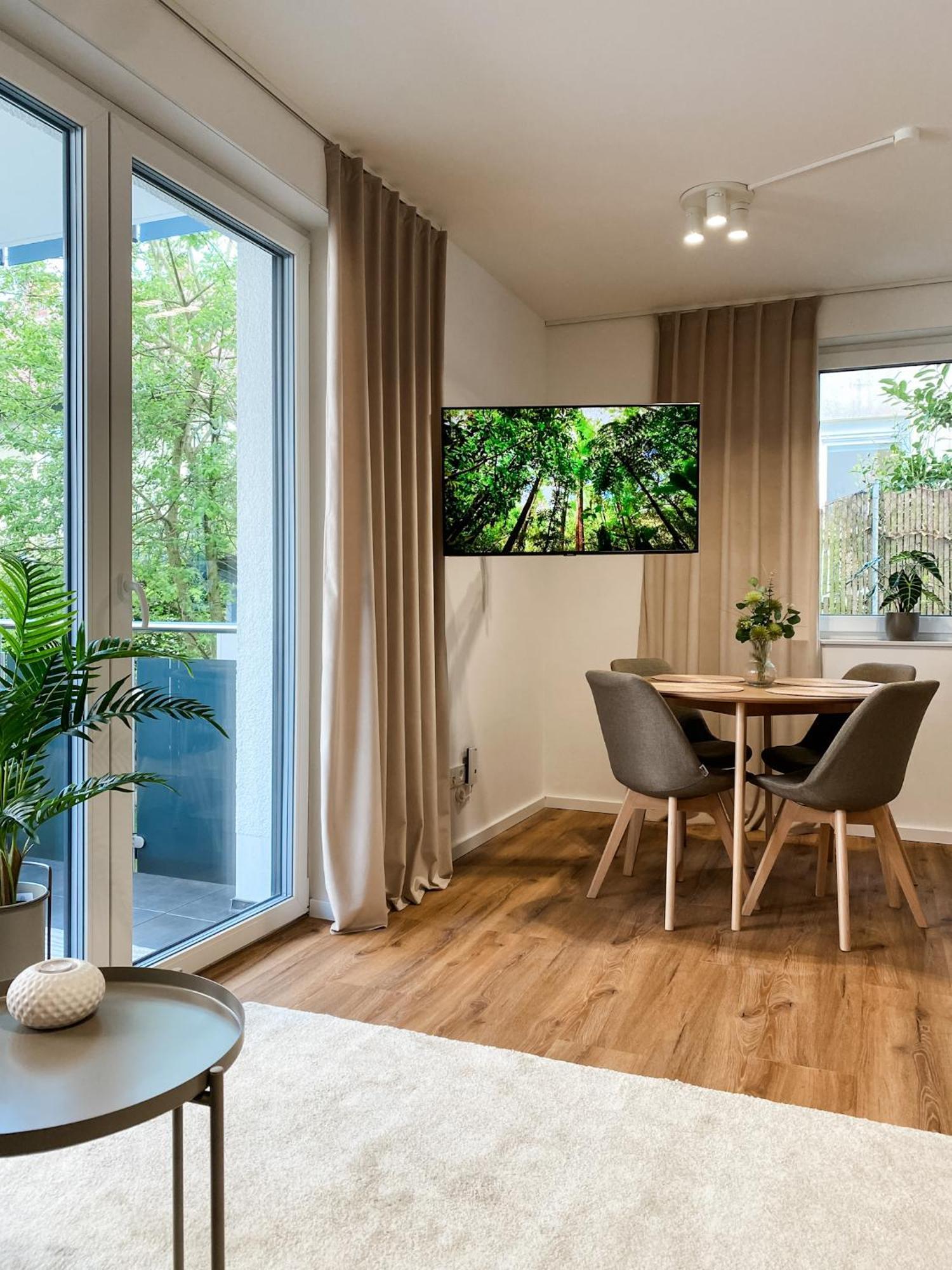 Deluxe Apartment In Bielefeld City Mit Parkplatz Und Balkon Exteriér fotografie
